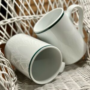 2 Dansk Christianshavn Green Stripe 12oz Porcelain Bistro Mugs